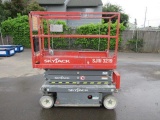 SKYJACK SJIII-3219 SCISSOR LIFT