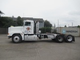 1993 FREIGHTLINER FLD120 DAY CAB TRACTOR