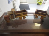 WOODEN TOY DUMP TRUCK