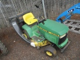 JOHN DEERE LX176 RIDING LAWN MOWER W/ CATCH BAG