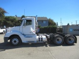 2001 FREIGHTLINER COLUMBIA 120 DAY CAB TRACTOR