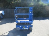 UP RIGHT TM12 ELECTRIC MAN LIFT
