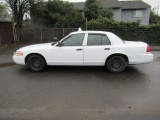 2001 FORD CROWN VICTORIA