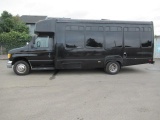 2001 FORD E450 21 PERSON SHUTTLE BUS