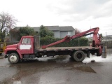 1987 INTERNATIONAL FLATBED TRUCK W/ CRANE UNIT