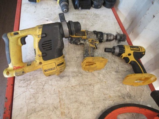 (2) DEWALT DC725 CORDLESS DRILLS & DEWALT DC212 CORDLESS HAMMER (NO BATTERIES)