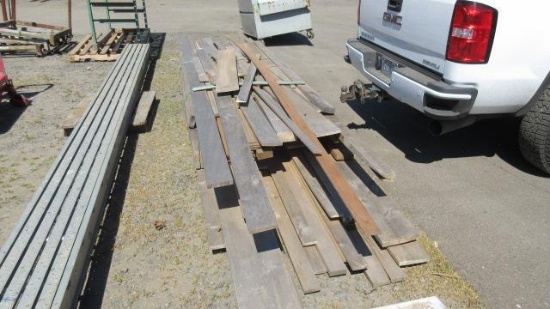 PALLET OF ASSORTED WOOD PLANKS