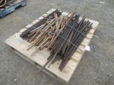 PALLET W/ STEEL STAKES