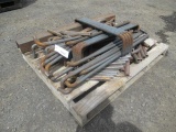 LOT OF STEEL ROUND BARS & STEEL SQUARE TUBE