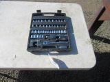 HUSKEY 3/8'' DRIVE SAE & METRIC SOCKET SET