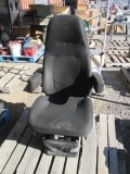 AIR RIDE SEAT (OUT OF KENWORTH)