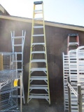 12' FIBERGLASS STEP LADDER