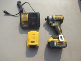 DEWALT IMPACT DCF887 W/(2) BATTERIES & CHARGER