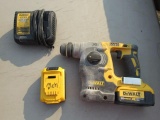 DEWALT ROTO HAMMER DCH273 W/(2) BATTERIES & CHARGER