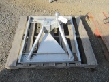 SQUARE-FRAMED TOW HITCH FOR TRUCK BED