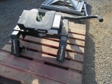 HUSKY 5TH WHEEL HITCH (16000 CAPACITY)