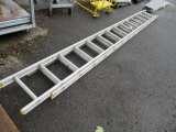 LOUISVILLE 28' ALUMINUM EXTENSION LADDER