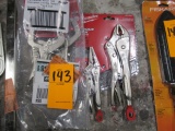 (3) MILWAUKEE 6'' LOCKIN C-CLAMPS & MILWAUKEE 2 PIECE LOCKING PLIERS SET