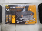 GEARWRENCH 57 PIECE SAE/METRIC SOCKET SET W/CASE