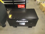 HUSKY 32'' METAL JOB BOX