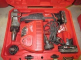 MILWAUKEE M12 PROPEX EXPANSION TOOL W/(2) BATTERIES, CHARGER & CASE