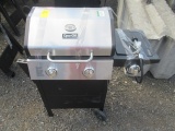 DYNA-GLO 2 BURNER GAS GRILL