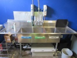 3 BASIN STAINLESS STEEL SINK (* BUYER RESPONSIBLE FOR DISCONECT)