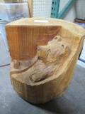 Log Round w/Bear carving