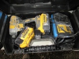 DEWALT 20V 1/4'' IMPACT DRIVER W/ BATTERIES, CHARGER & CASE