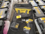 DEWALT 20V DRILL W/ BATTERY & CHARGER