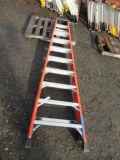 LOUISVILLE 10' FIBERGLASS LADDER