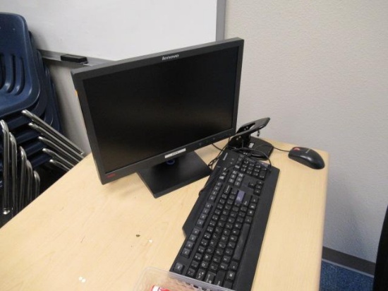 LENOVO MONITOR