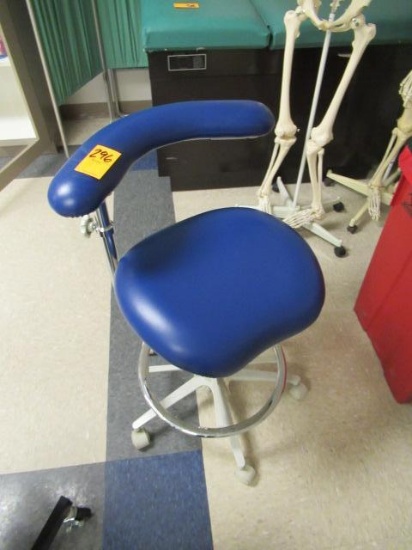 ROLLING CHAIR