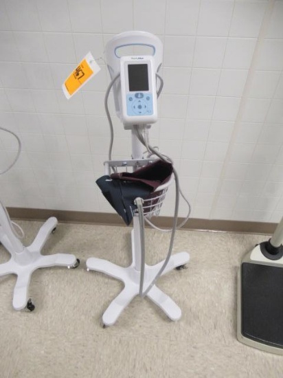 WELCH ALLYN BLOOD PRESSURE MONITOR