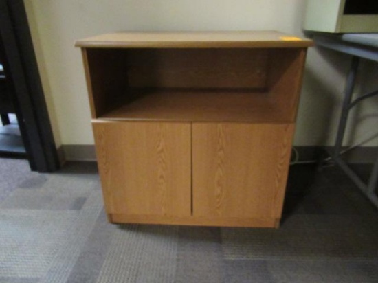 SMALL WOODEN CABINET