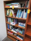 CONTENTS OF SHELVES - ASSORTED TEXT BOOKS