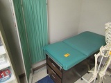 EXAM TABLE W/CURTAIN