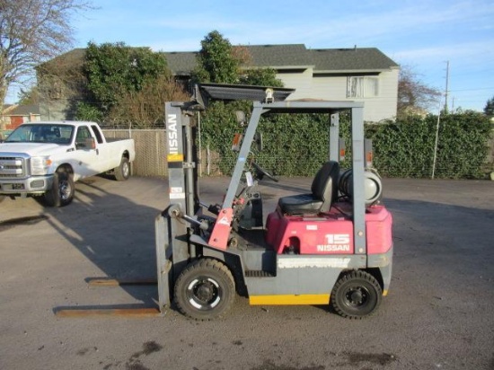 NISSAN J01A1 FORKLIFT