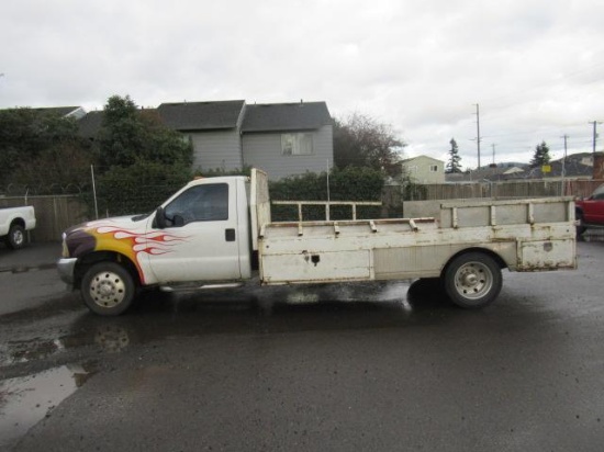 2002 FORD F550 UTILITY TRUCK