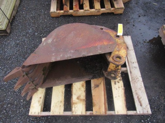 CASE 18'' DIGGING BUCKET