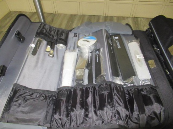 (3) MERCER KNIFE SETS W/CASES