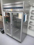 EVEREST REFRIGERATION ESGR2 49 5/8'' TWO SECTION GLASS DOOR UPRIGHT REACH-IN REFRIGERATOR