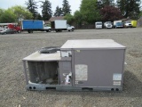 CARRIER AIR CONDITIONING HVAC MODEL 48TJD005---311QE, SERIAL # 1200G24386