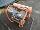 RIDGID 5 GALLON PORTABLE ELECTRIC AIR COMPRESSOR