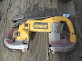 DEWALT ELECTRIC 4 3/4'' HEAVY DEEP CUT VARIABLE SPEED BAND SAW *NO BLADE*