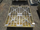 DRUM SPILL CONTAINMENT PALLET