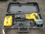 DEWALT DC385 VARIABLE SPEED RECIPROCATING SAW, 18V BATTERY, W/ CHARGER & CASE