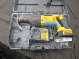 DEWALT DCS380 VARIABLE SPEED RECIPROCATING SAW W/ 20V BATTERY, CHARGER & CASE