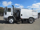 2004 STERLING SC8000 SWEEPER