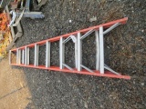 8' FIBERGLASS STEP LADDER